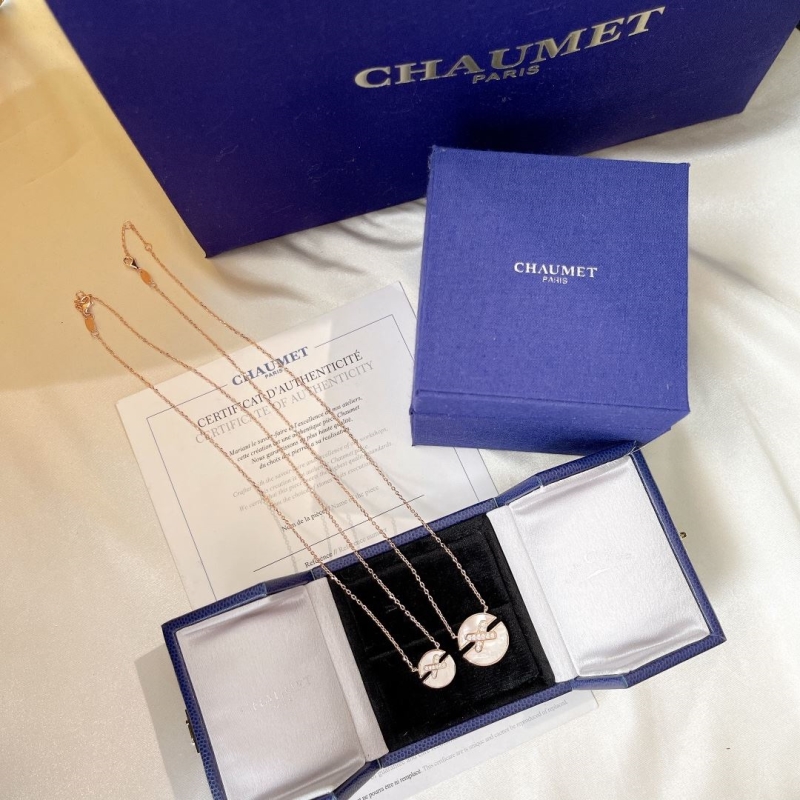 CHAUMET